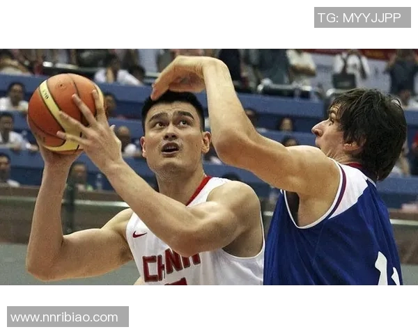 姚明谈在面对外界评价上对杨瀚森的建议多和在乎你的人待在一起