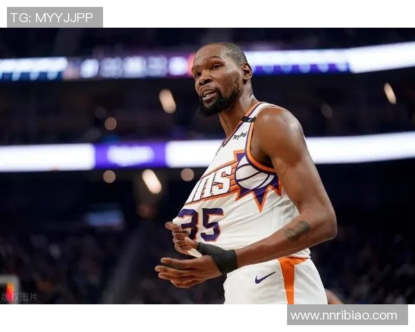 杜兰特揭幕战表态专注攻防,暂不考虑总冠军