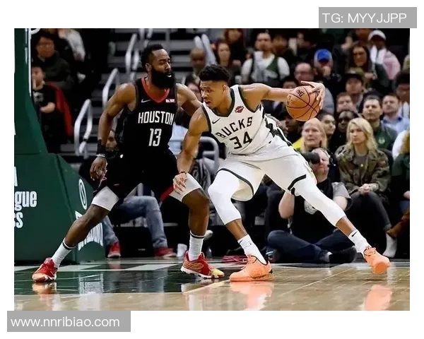 考辛斯：字母哥一点也没有下滑 他仍然是联盟最有统治力的球员