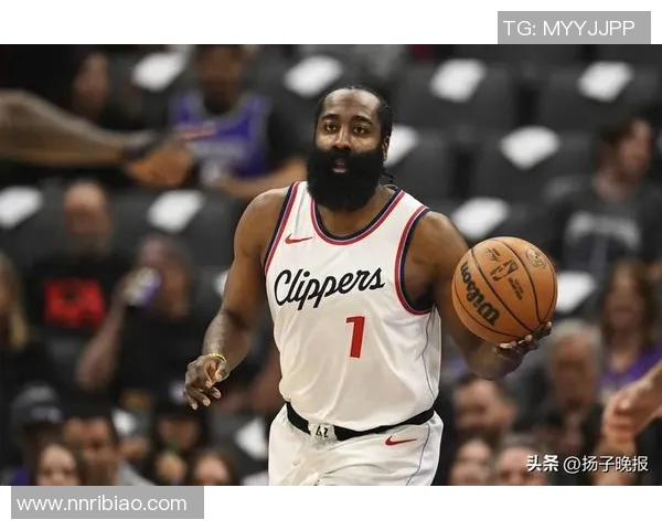 哈登谈后撤步三分：一开始总有人说我走步 推广这个动作我确实有功劳